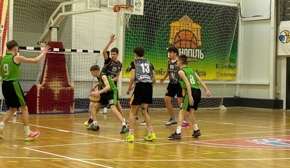 ВЮБЛ серед юнаків 2012 року: дніпровська СДЮСШОР-5 завершила третій етап переможцем